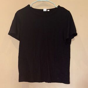 GAP Classic Black T-Shirt
